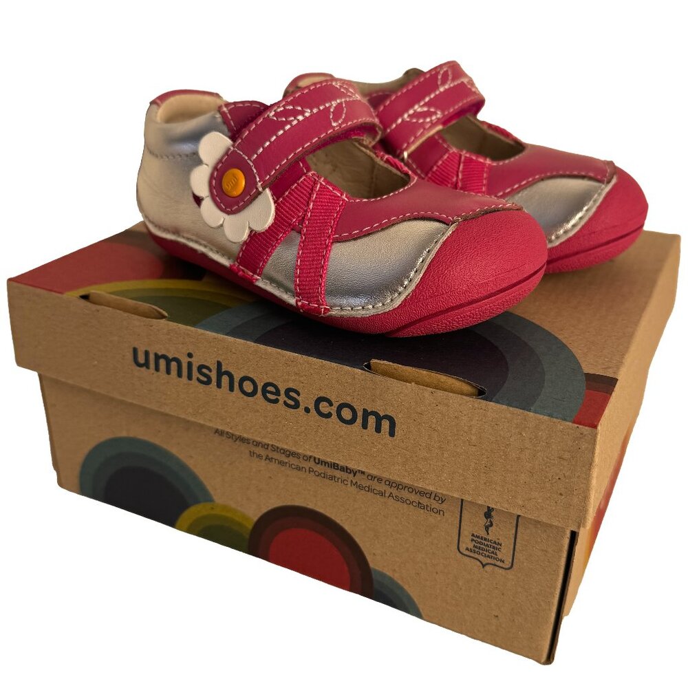 Umi Cassia Leather Mary Jane Shoes in Silver/Multi Size 5 NWT